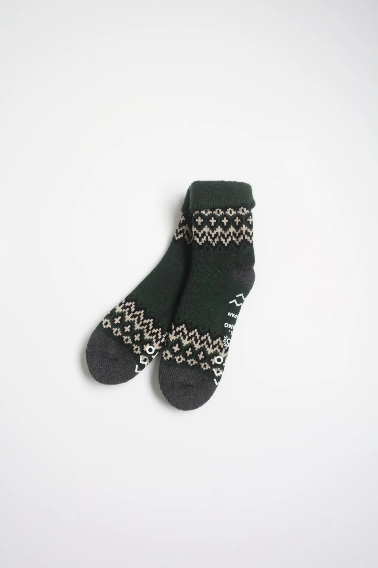 Dark Green Nordic Comfy Room Socks