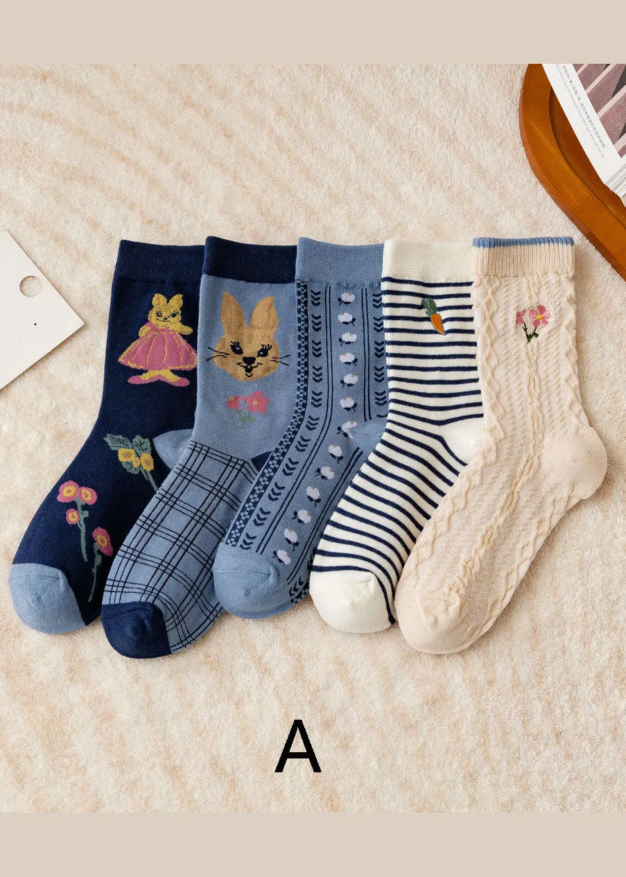 Fashion Embroidery Jacquard Cotton Mid Calf Socks