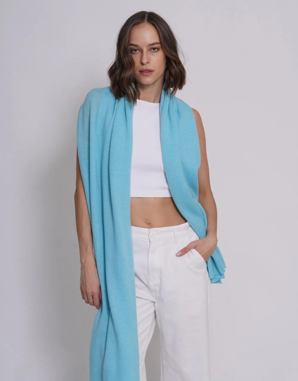 The Soft Cashmere Scarf in Turkis